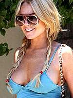 Lindsay Lohan hard nipples unders sexy tight top
