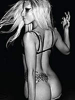 Lady Gaga exposed her nude ass photoshoot