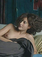 Lola Creton nude in Un amour de jeunesse