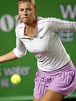 Maria Sharapova champions challenge tournament