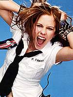 Avril Lavigne non nude quality pictures