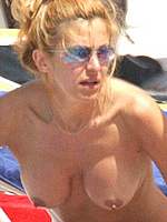 Adriana Volpe sexy pics & nude paparazzi pics