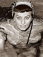 Sophia Loren black-&-white sexy and nude pix